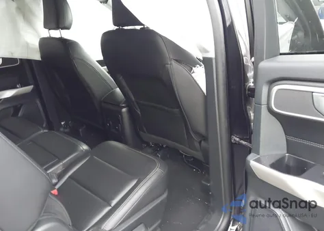 2024 Ford Explorer Xlt z USA, uszkodzony, nr VIN 1FMSK8DH5RGA05308